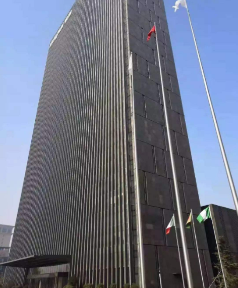 方天霞莫天全接受中央电视台采访:中国房地产市